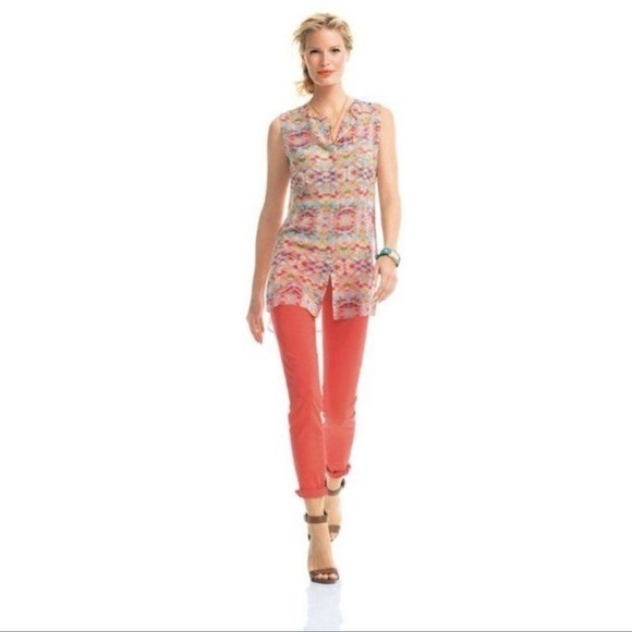 CAbi Avery Tunic Sleeveless Button Front size Small - Picture 14 of 15